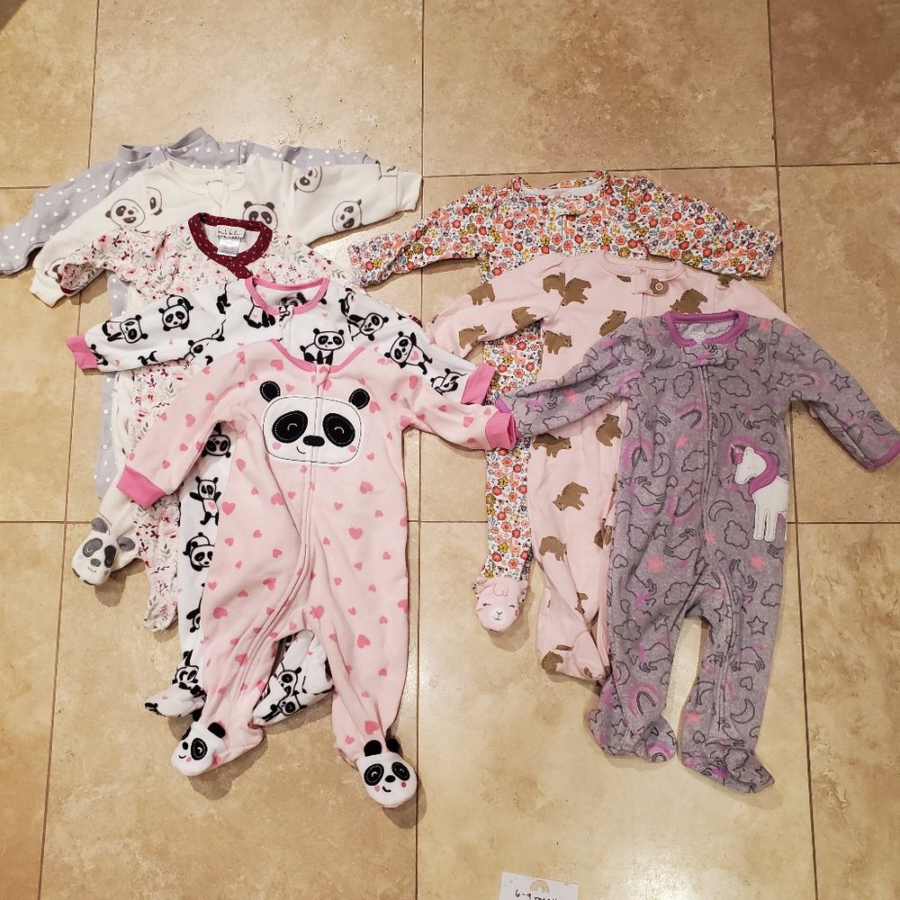 Lot of 8 Girl's footed sleepers 6 months and 6 to 9 months